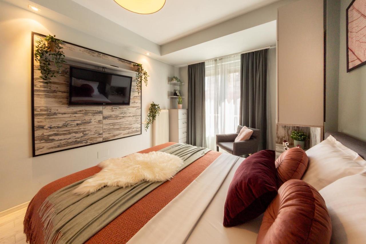 Modern 1Br Apt In The Old Town: The Perfect Choice Boekarest Buitenkant foto