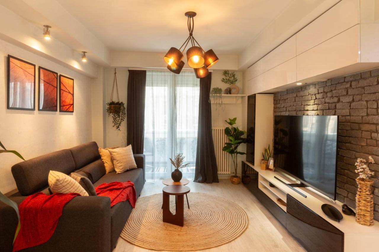 Modern 1Br Apt In The Old Town: The Perfect Choice Boekarest Buitenkant foto
